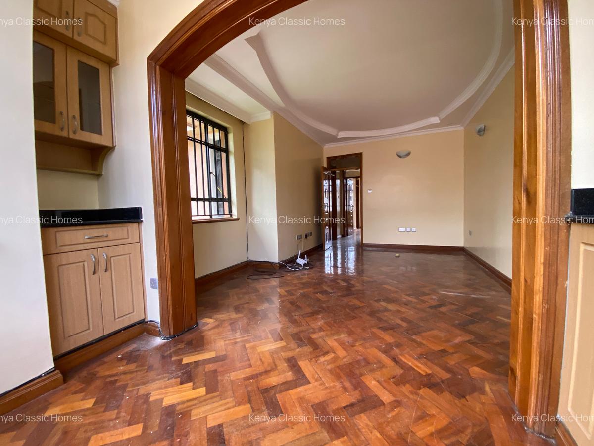 4 Bed Villa with En Suite at Lavington Nairobi Kenya - 2