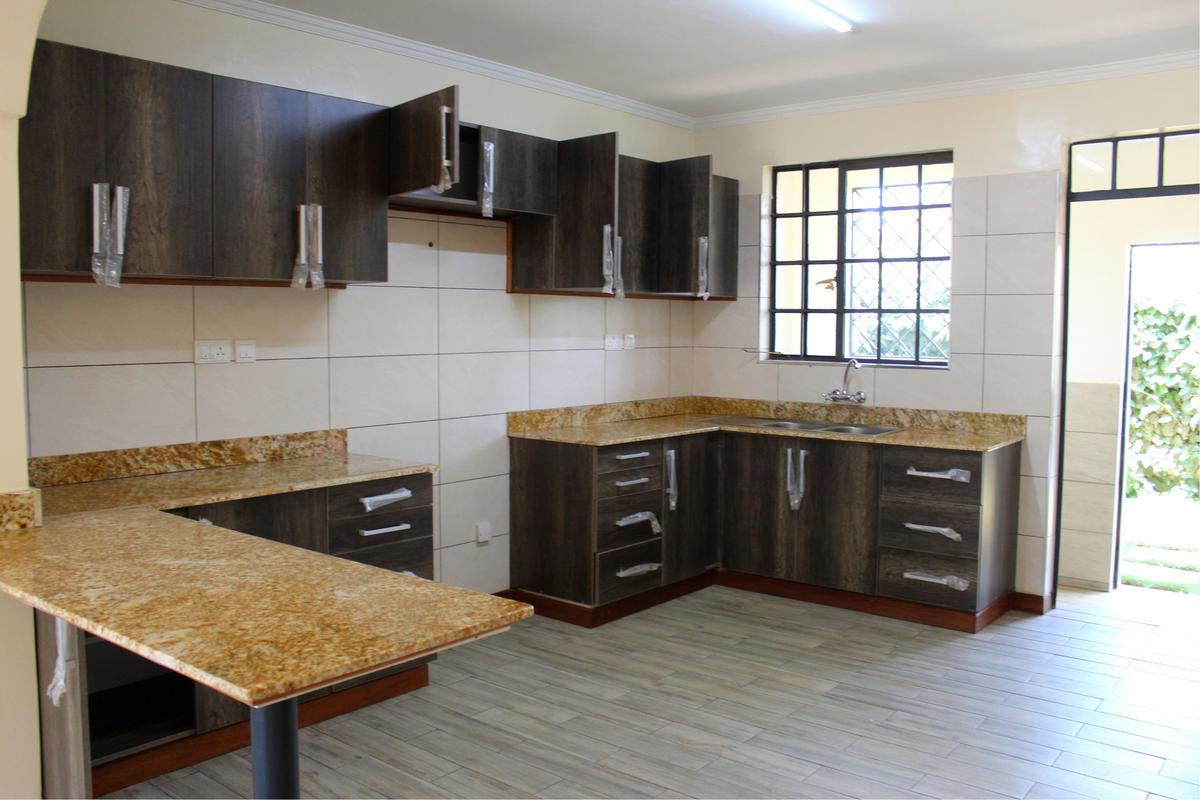 5 Bed Townhouse with En Suite in Ruiru - 10