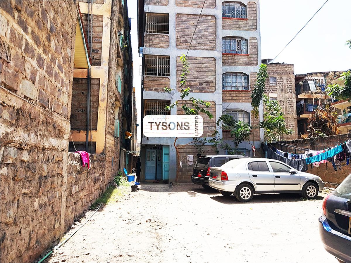 2 Bed Apartment in Embakasi - 3