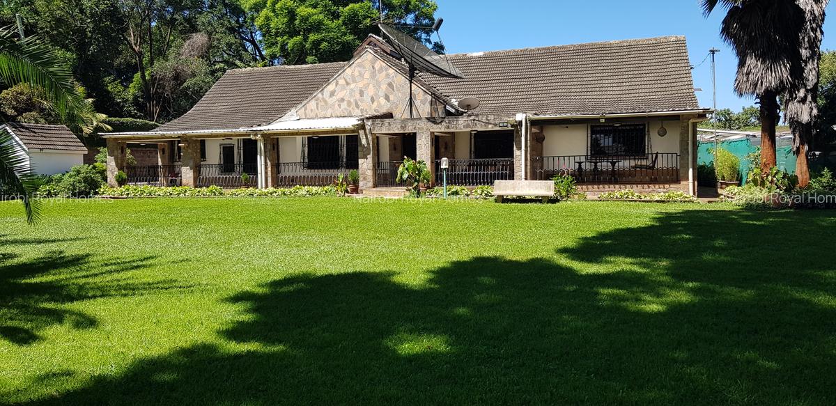 4 Bed House with En Suite at Spring Valley Road - 1