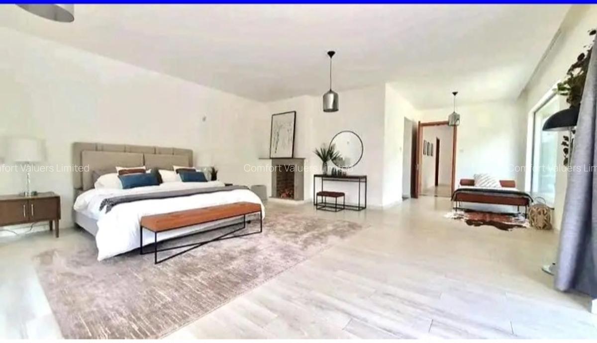 5 Bed House with En Suite at Karen - 9