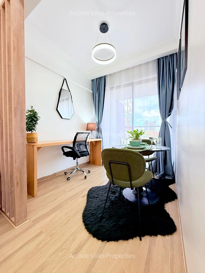 Serviced 1 Bed Apartment with En Suite in Westlands Area - 12