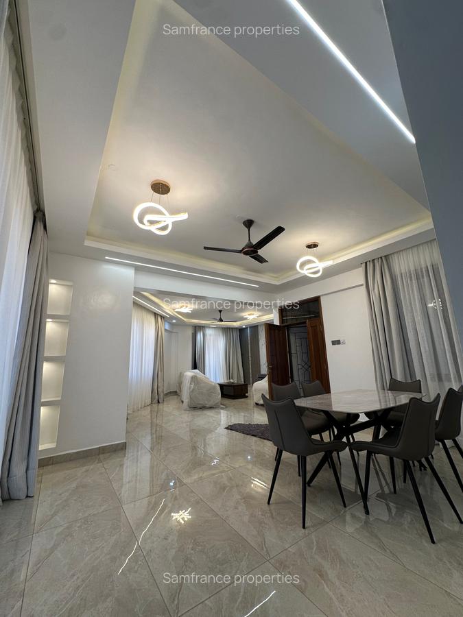 Serviced 2 Bed Apartment with En Suite at 1St Avanue - 9