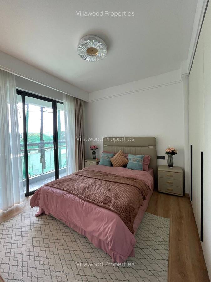 2 Bed Apartment with En Suite in Lavington - 5