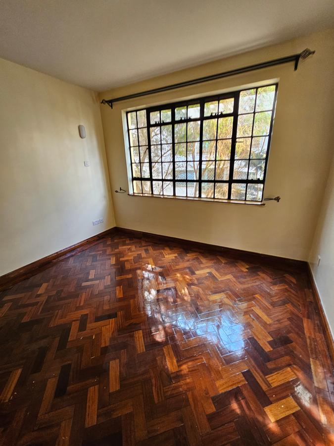 3 Bed Apartment with En Suite at Kilimani - 15