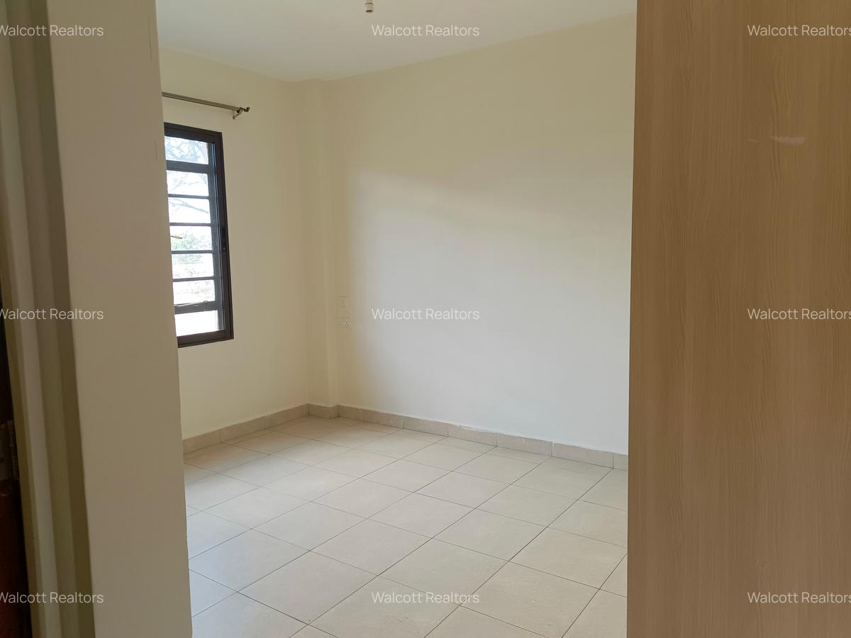 2 Bed Apartment with En Suite in Naivasha Road - 12