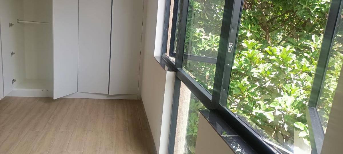 3 Bed Apartment with En Suite in Lavington - 14