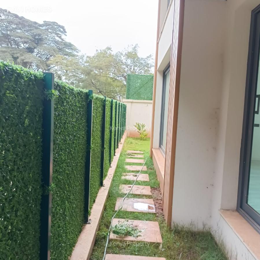 5 Bed Villa with En Suite at Chalbi Drive - 18