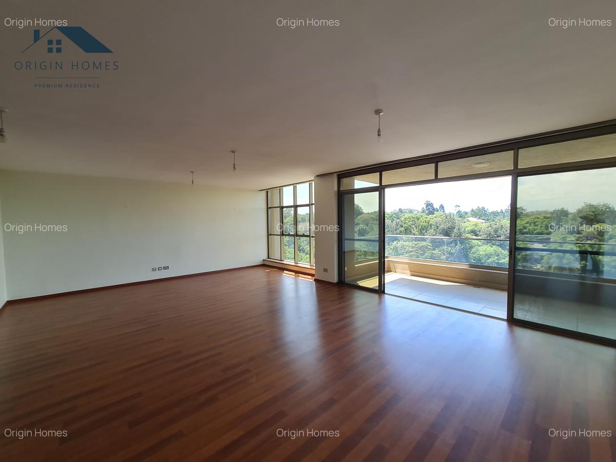3 Bed Apartment with En Suite at Parklands Road - 4