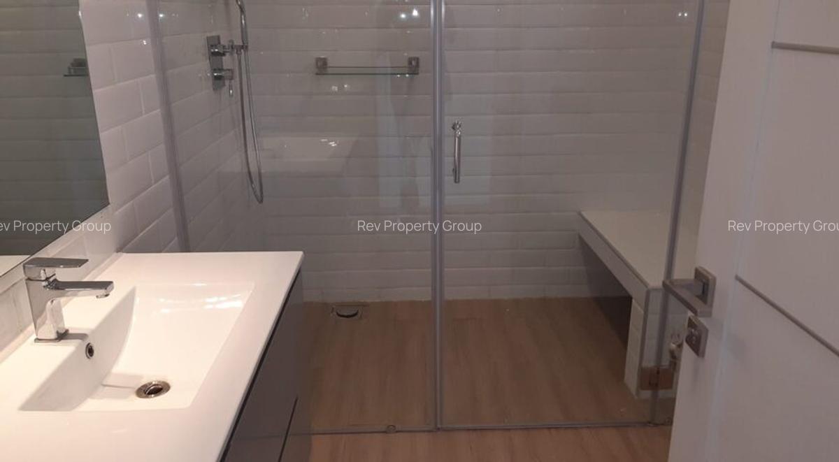 Serviced 2 Bed Apartment with En Suite in Lavington - 7