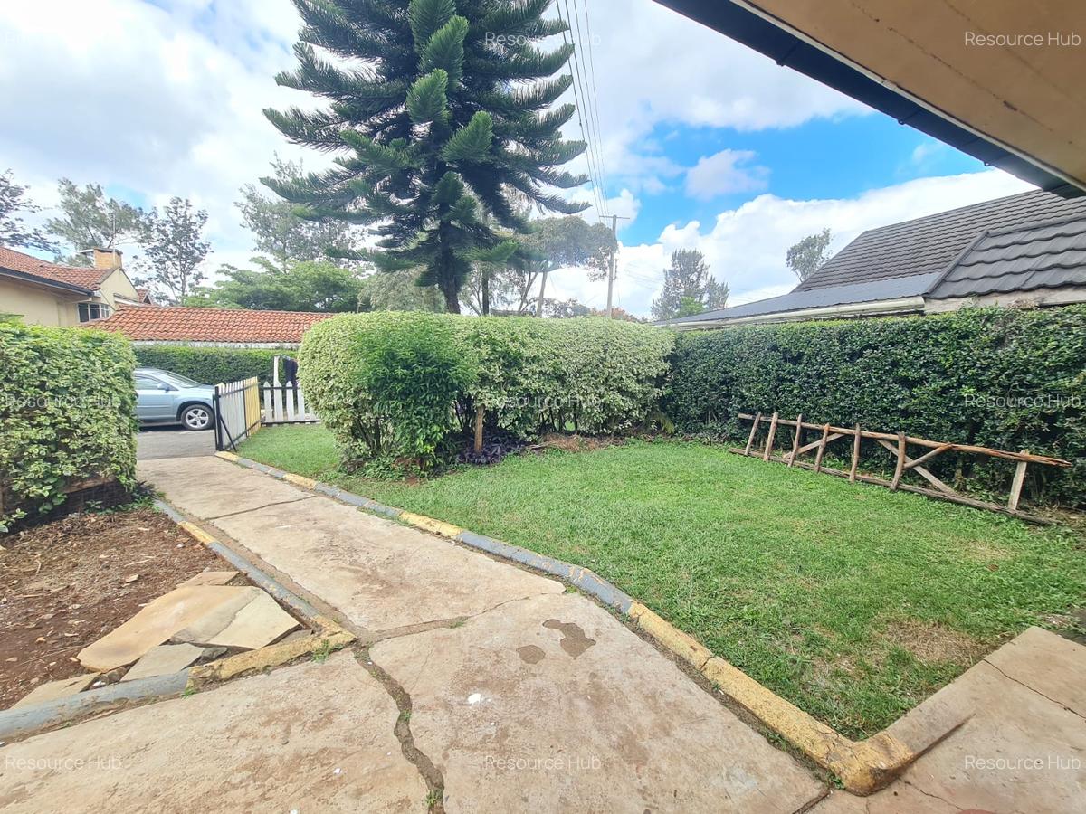 3 Bed House with Garden at Near Hilcrest - 6