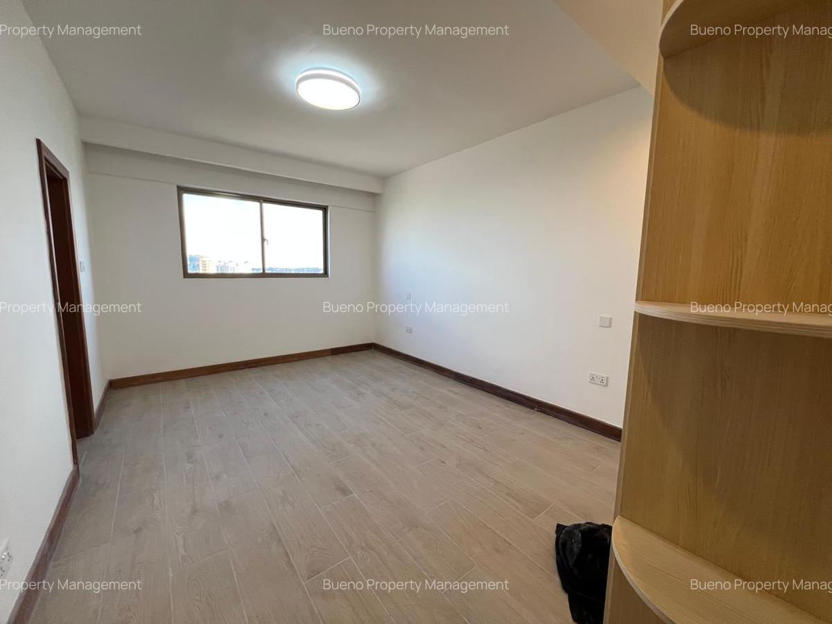 4 Bed Apartment with En Suite in Lavington - 9