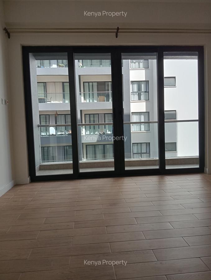 1 Bed Apartment with En Suite in Lavington - 8