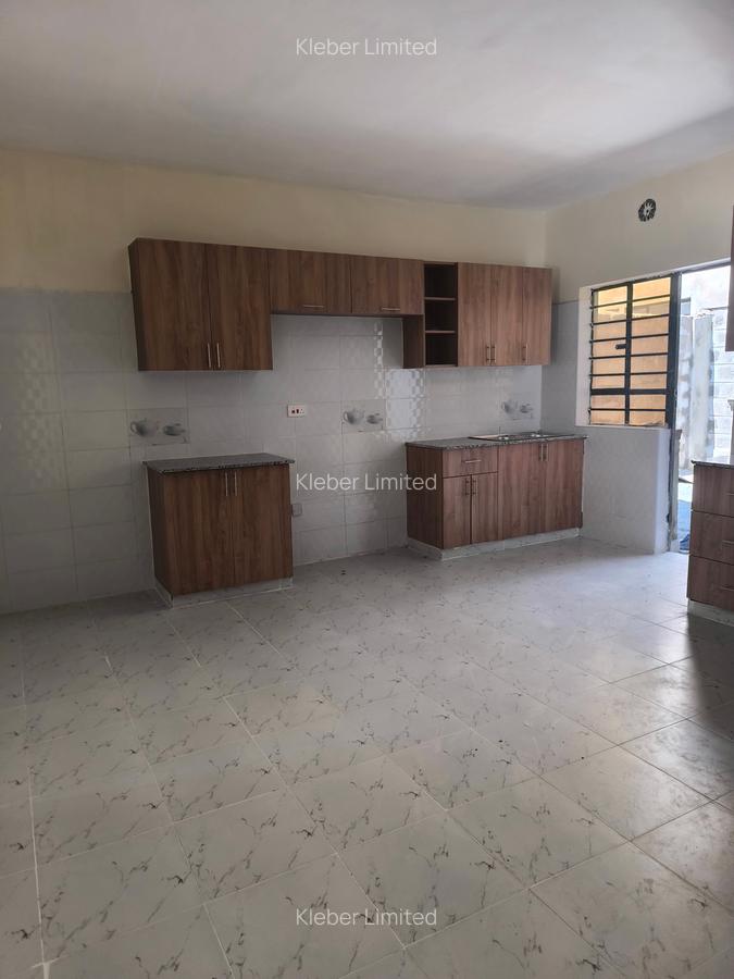 3 Bed House with En Suite in Kitengela - 14