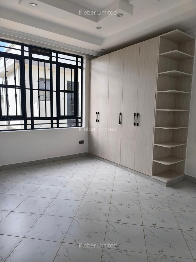 3 Bed House with En Suite in Ruiru - 11