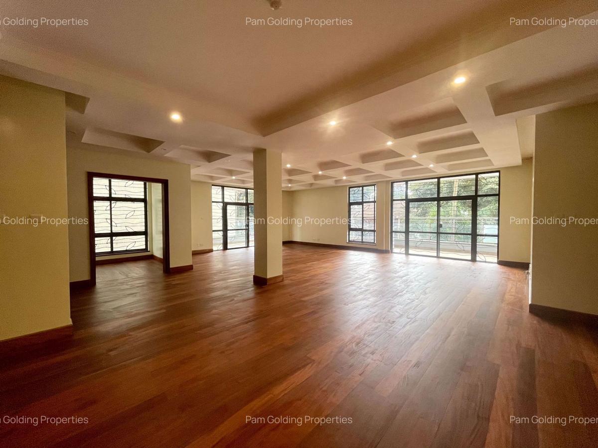 4 Bed Apartment with En Suite in General Mathenge - 6