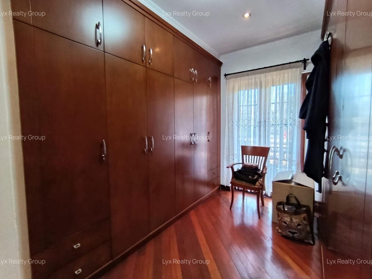 3 Bed Villa with En Suite in Muthaiga - 19