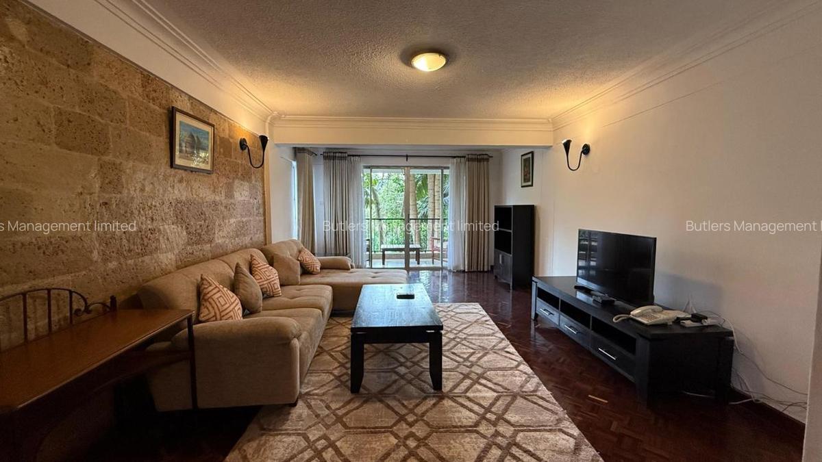 Serviced 2 Bed Apartment with En Suite in Brookside - 2