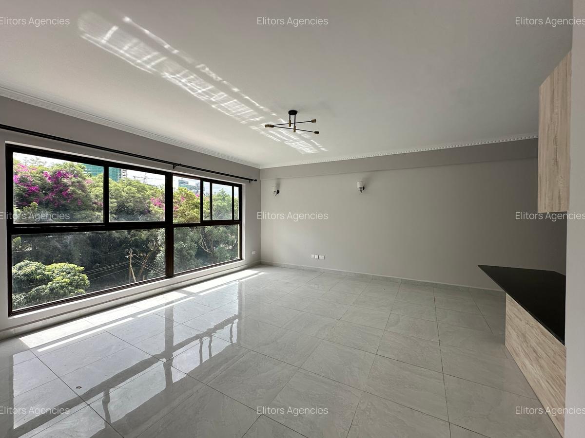 2 Bed Apartment with En Suite at School Lane - 7
