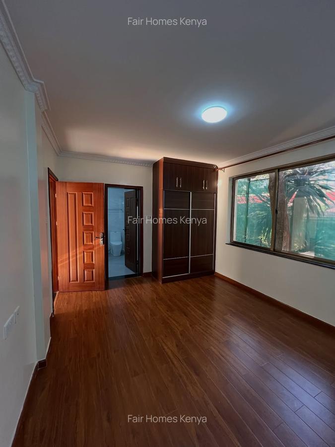 5 Bed Townhouse with En Suite at Chalbi Drive - 9
