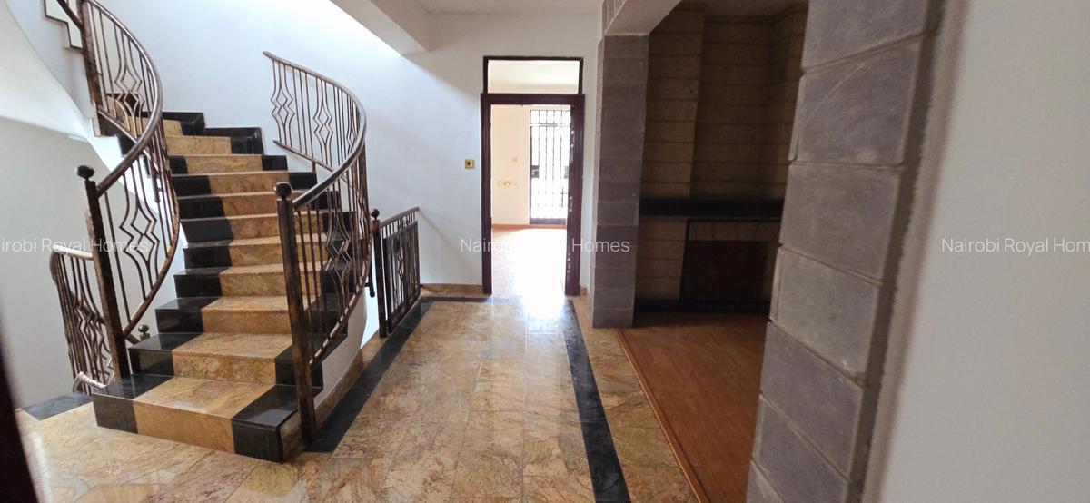 5 Bed Townhouse with En Suite at Lavington Green - 20