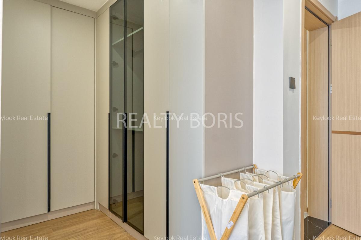 Serviced 2 Bed Apartment with En Suite at Riverside Drive - 5