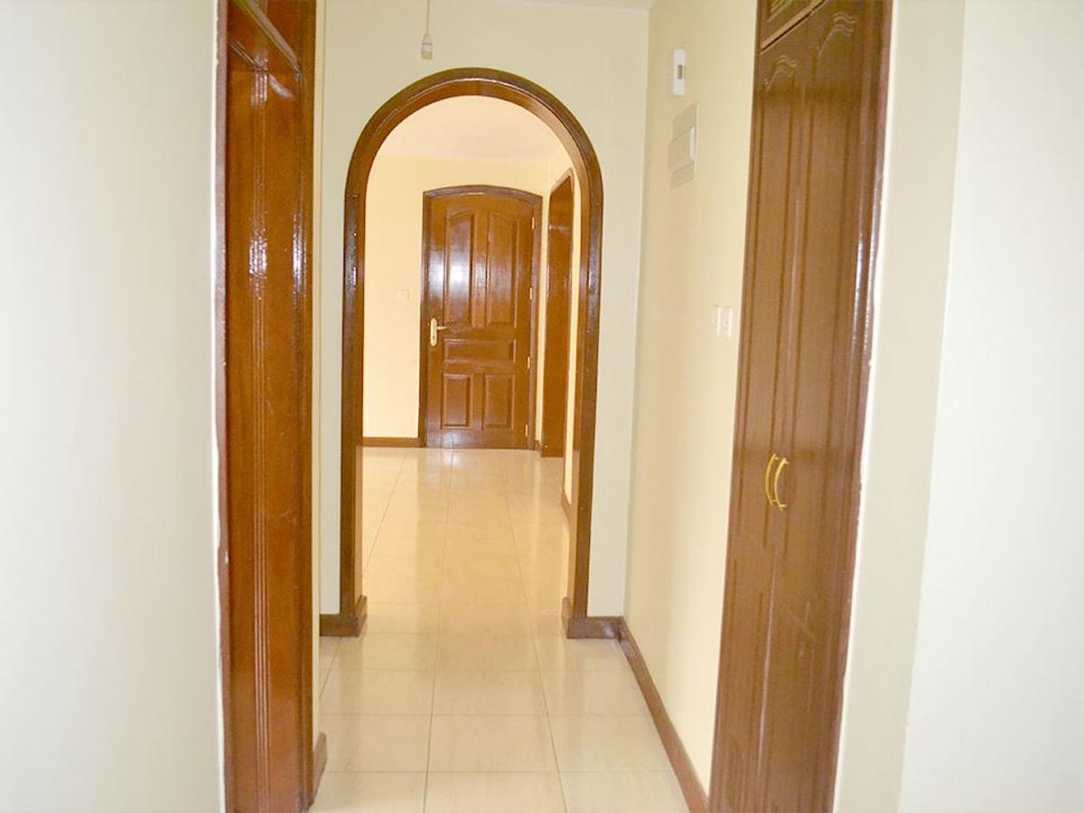 3 Bed Apartment with En Suite at Sports Road - 10