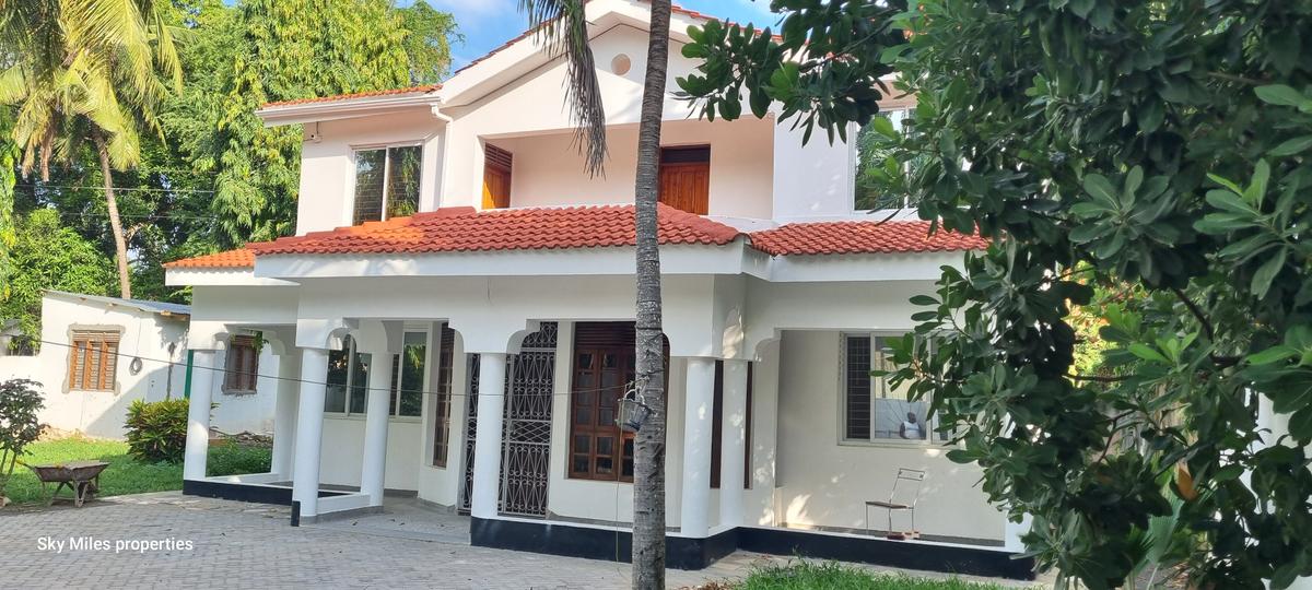 5 Bed House with En Suite at Mtwapa - 6