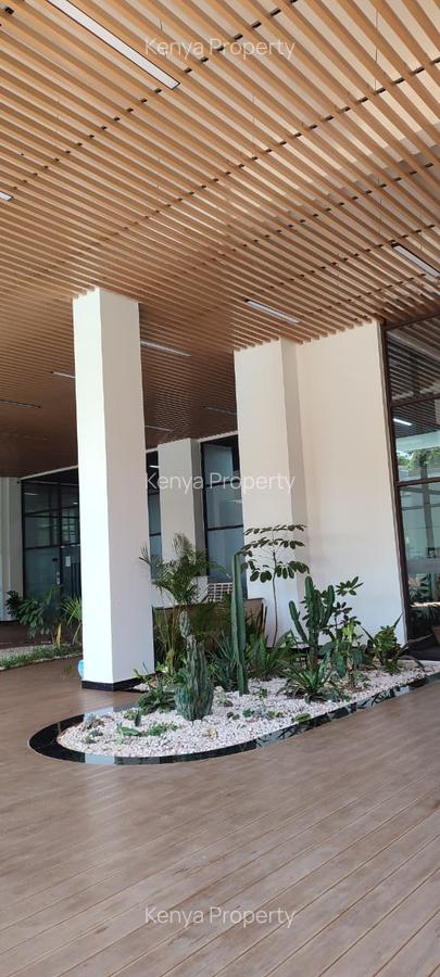 2 Bed Apartment with En Suite at Riverside Drive - 16