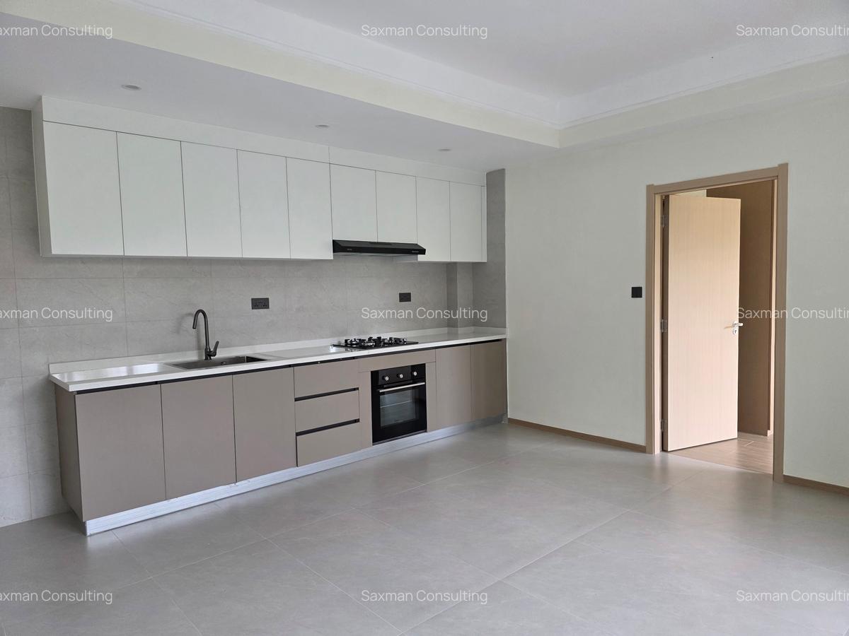 1 Bed Apartment with En Suite in Riverside - 16