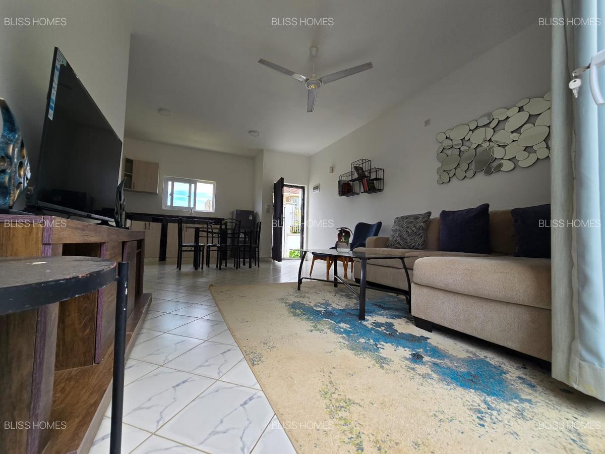 3 Bed Apartment with En Suite at Jcc Road - 6