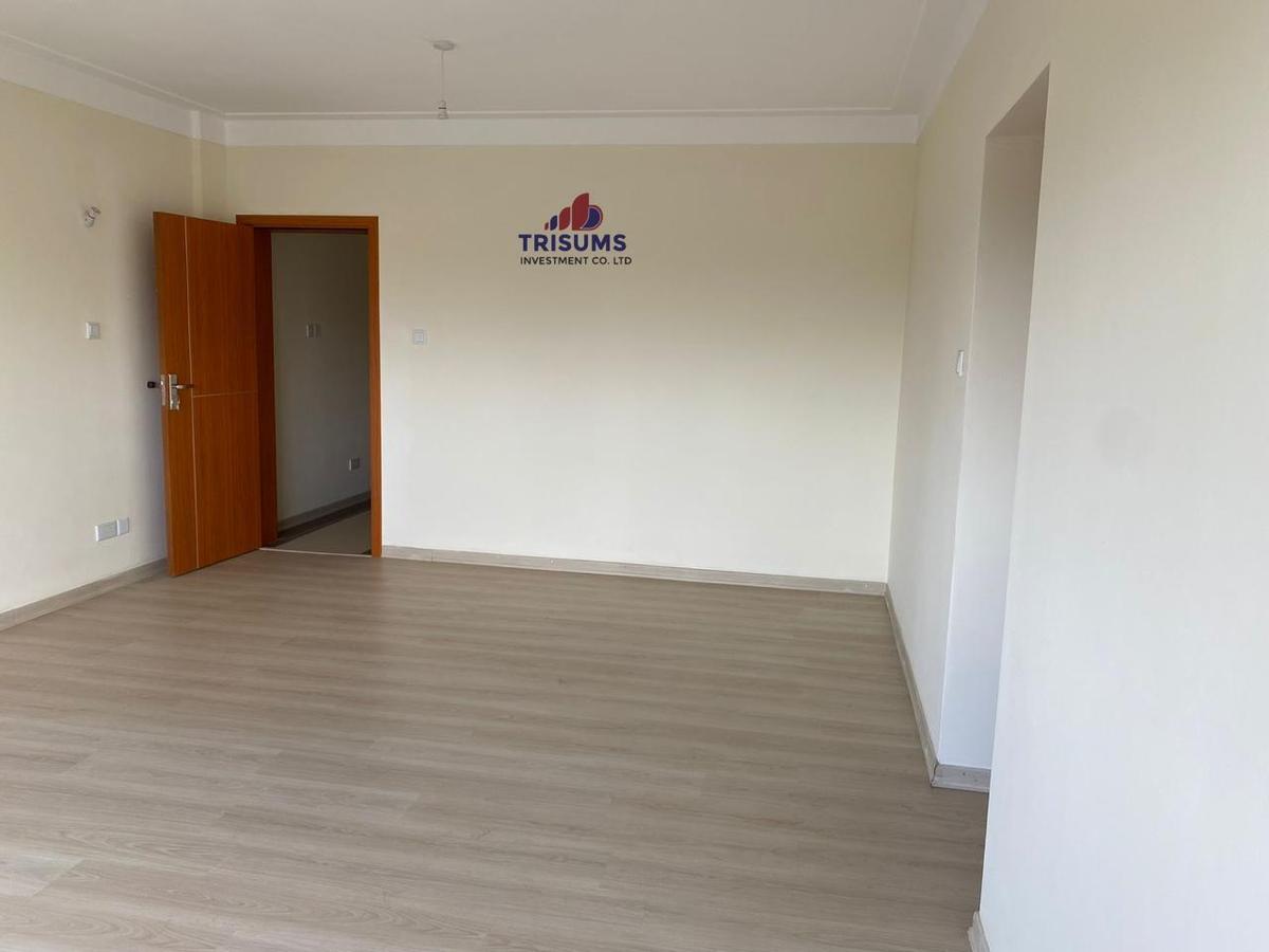 3 Bed Apartment with En Suite in Westlands Area - 12