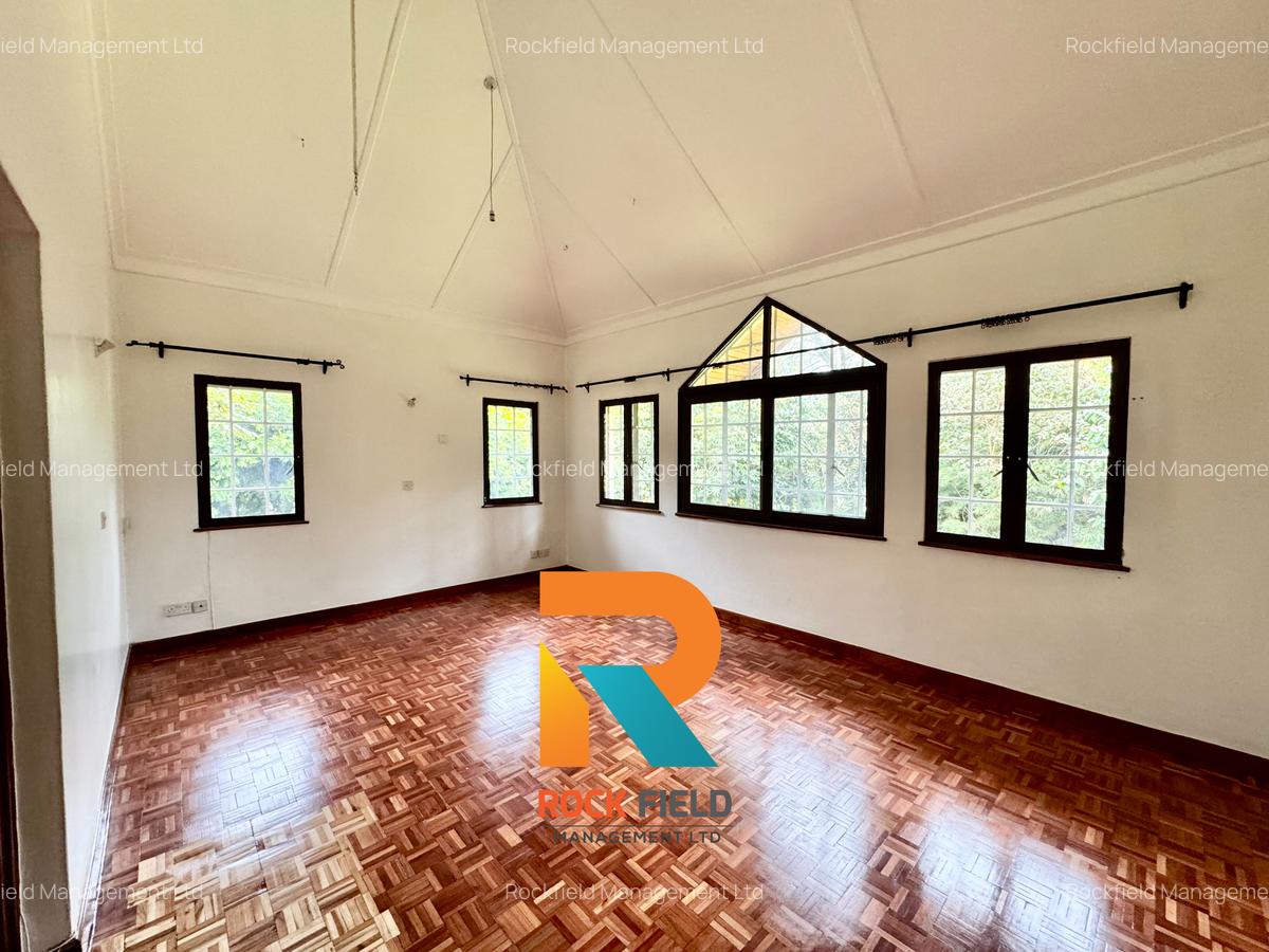 5 Bed Townhouse with En Suite in Rosslyn - 18