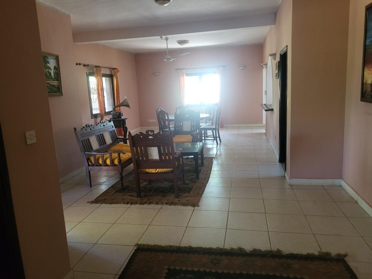 3 Bed House with Staff Quarters in Malindi - 13