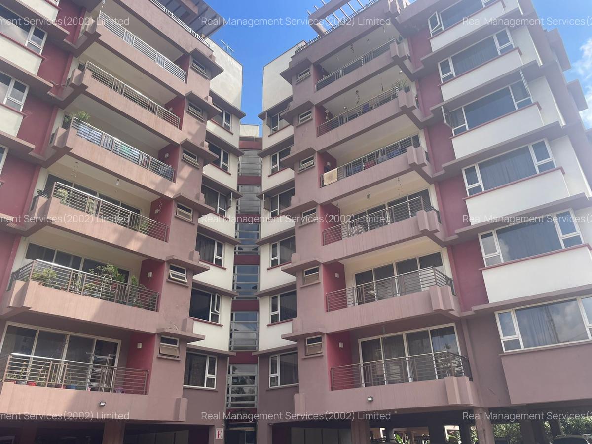 3 Bed Apartment with En Suite at 1St Parklands - 1