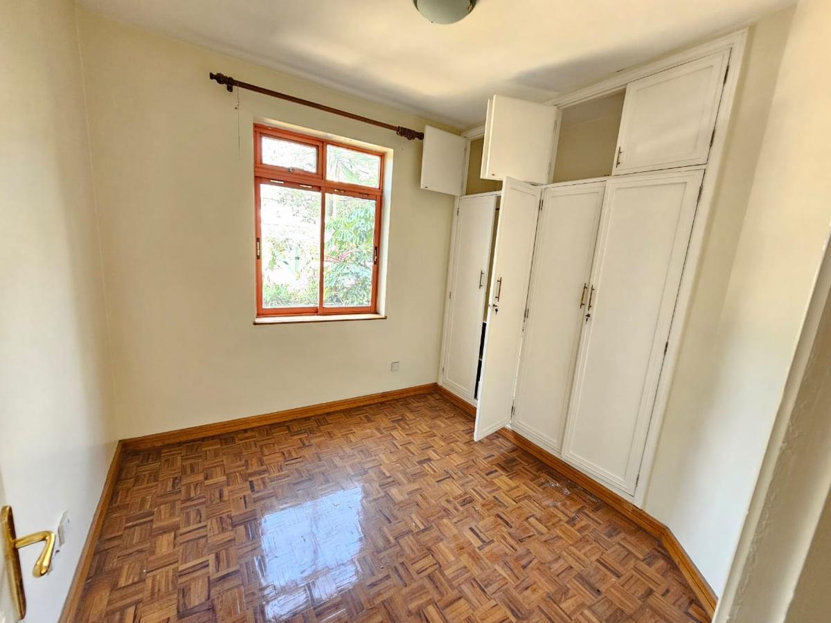 3 Bed Apartment with En Suite in Kileleshwa - 17