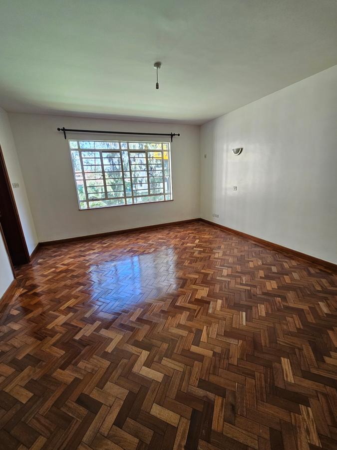 3 Bed Apartment with En Suite at Kilimani - 8