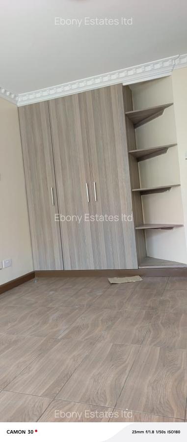 5 Bed Villa with En Suite in Lavington - 5