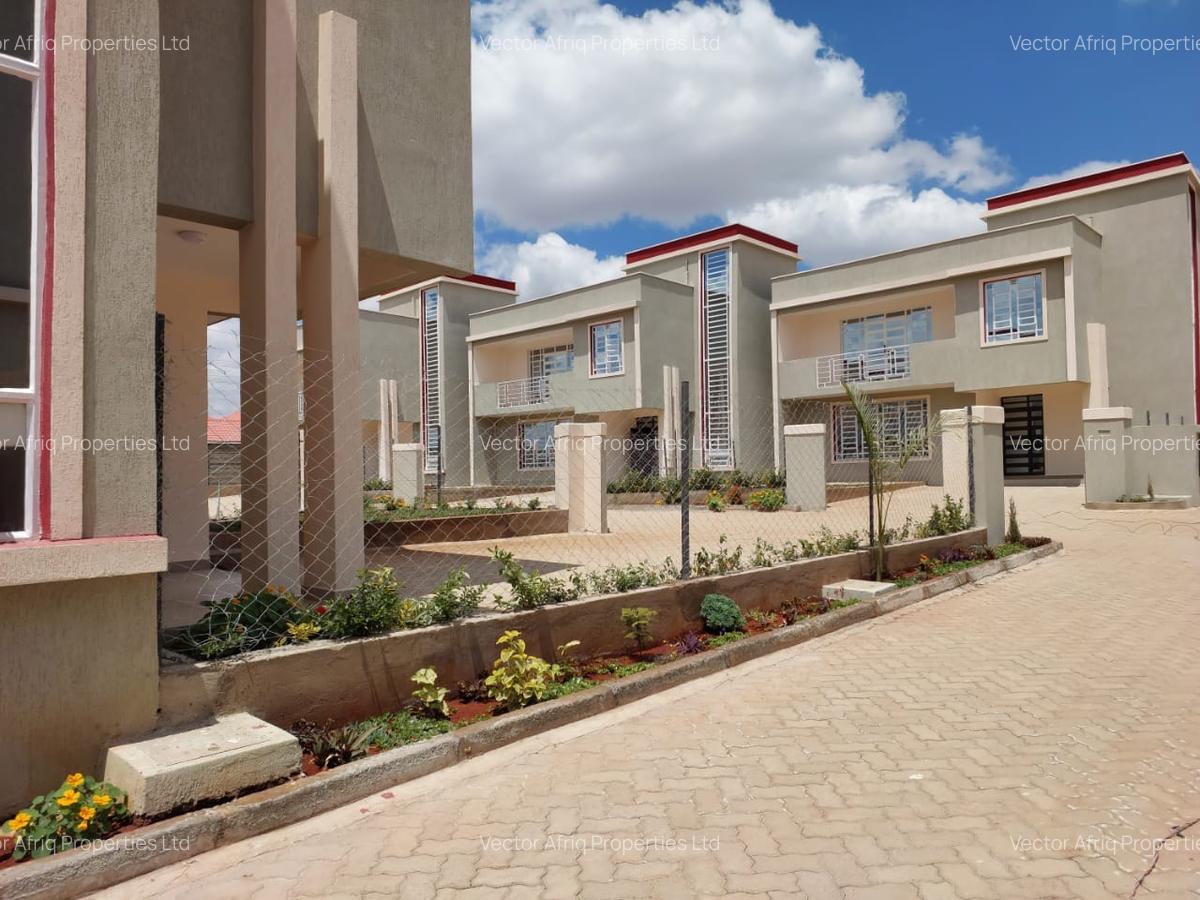 3 Bed Townhouse with En Suite at Muigai - 4
