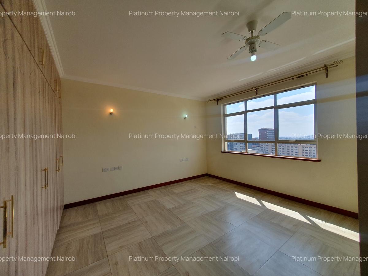 2 Bed Apartment with En Suite at Second Parklands - 11