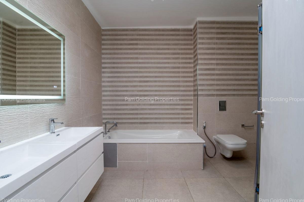 3 Bed Apartment with En Suite in Kileleshwa - 11