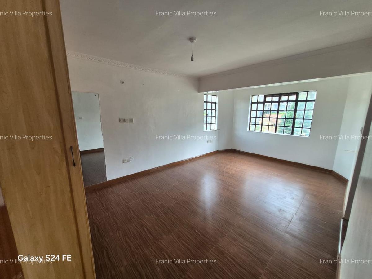 3 Bed Apartment with En Suite at Kichugu Road - 10