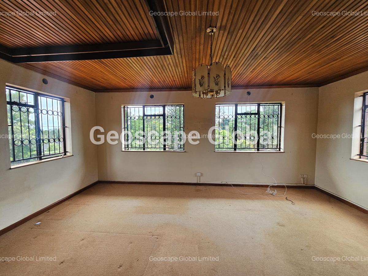 4 Bed House with En Suite in Runda - 7