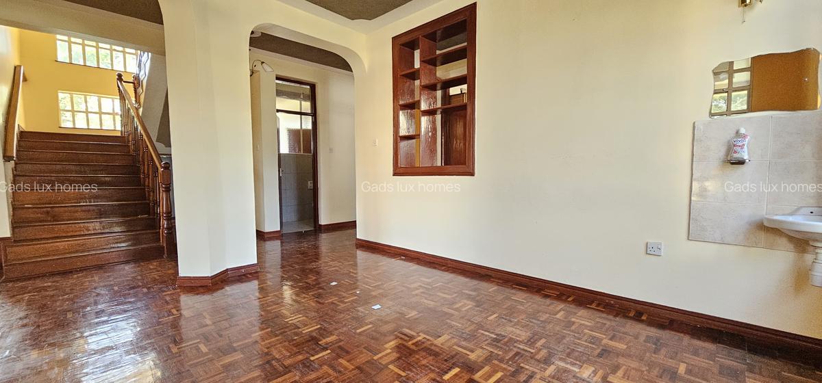 4 Bed Townhouse with En Suite at Karen - 5