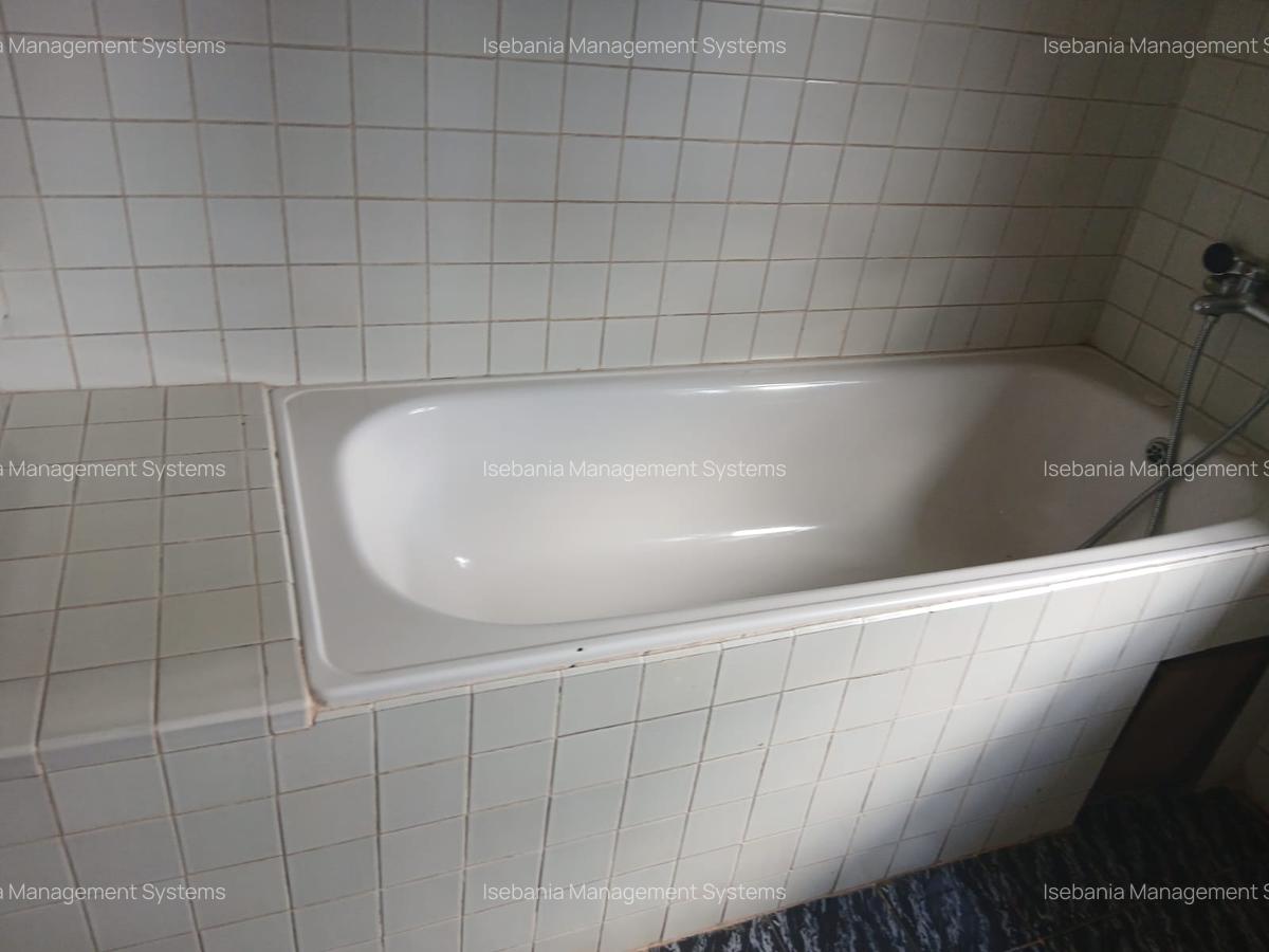 3 Bed Townhouse with En Suite at Gardens Road - 10