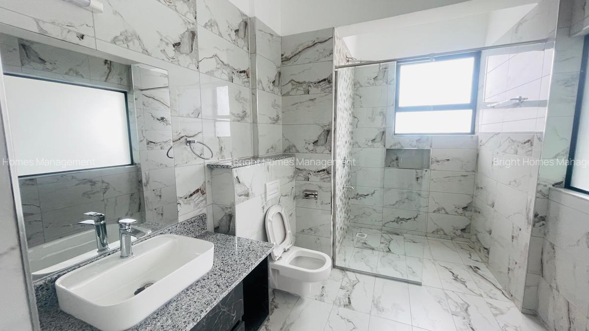 2 Bed Apartment with En Suite in Kilimani - 13