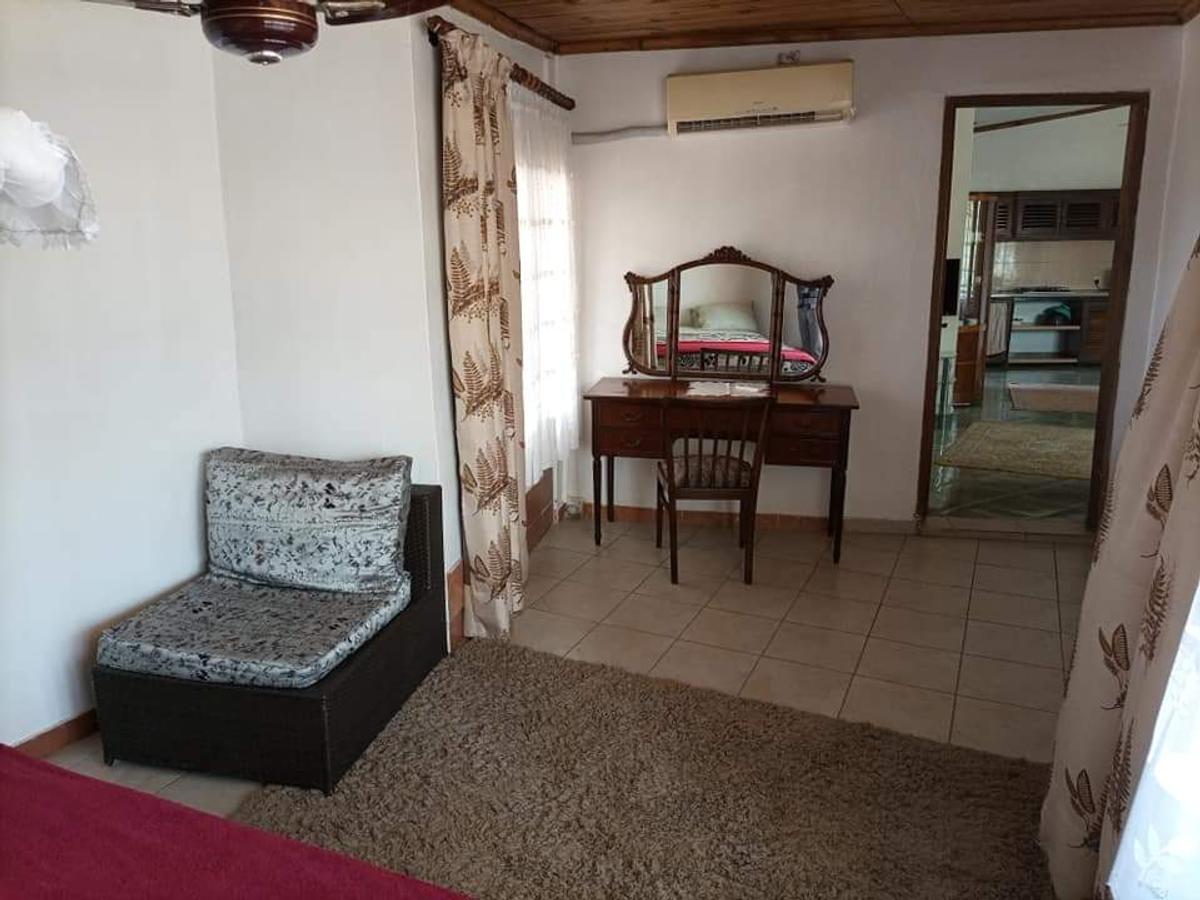 Serviced 1 Bed Apartment with En Suite at Behind Citymall - 4