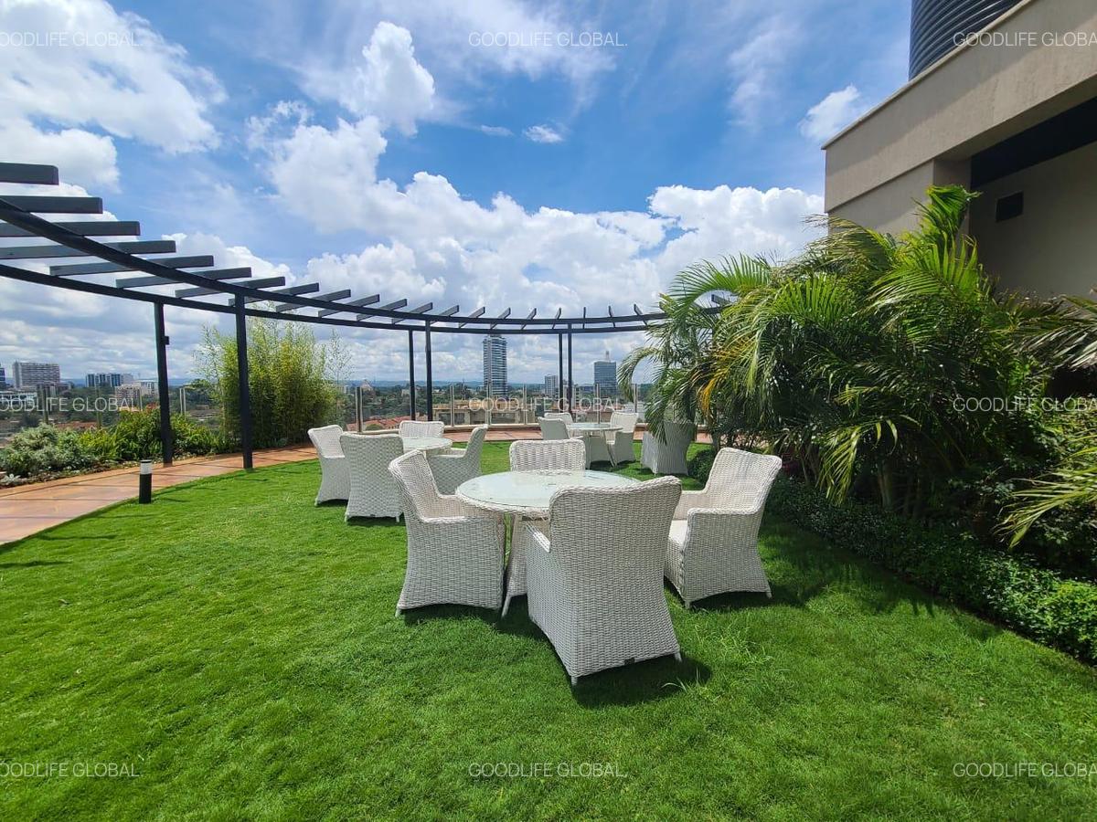 4 Bed Apartment with En Suite at Riverside - 15