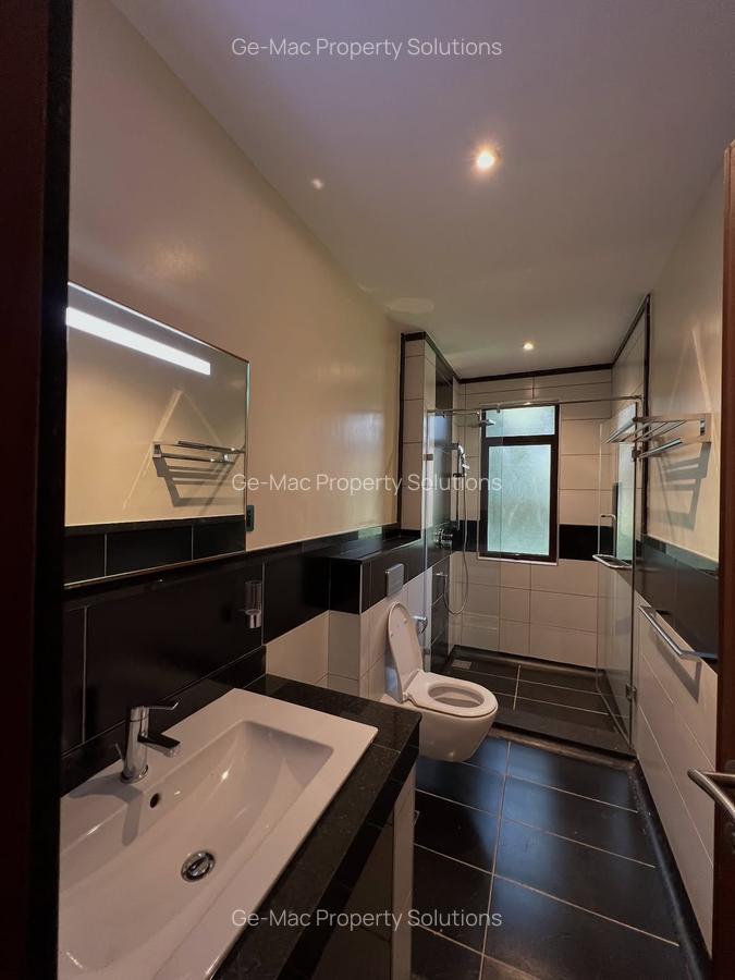 5 Bed House with Staff Quarters in Lavington - 11