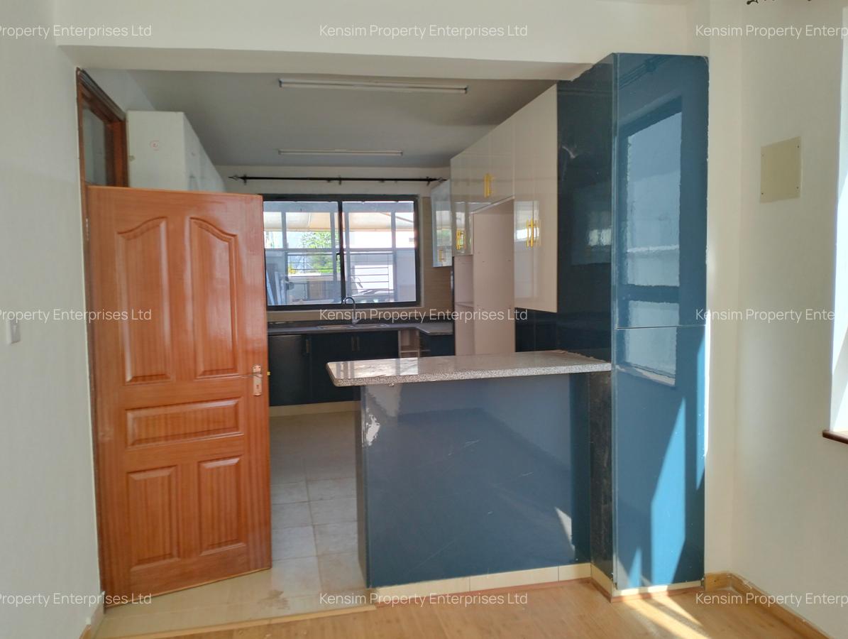 4 Bed Townhouse with En Suite in Lavington - 7